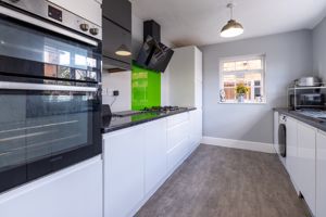 Kitchen- click for photo gallery